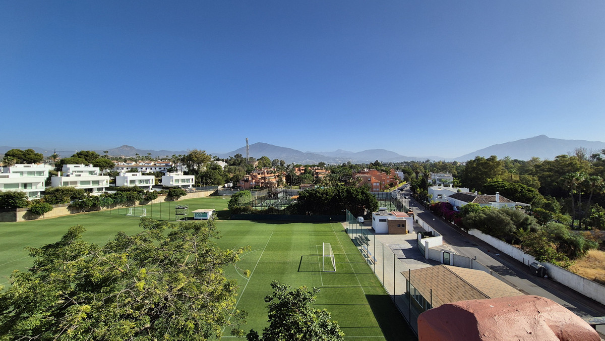 3 Bed Apartment for sale in Guadalmina Baja Costa Del Sol, Málaga, Spain