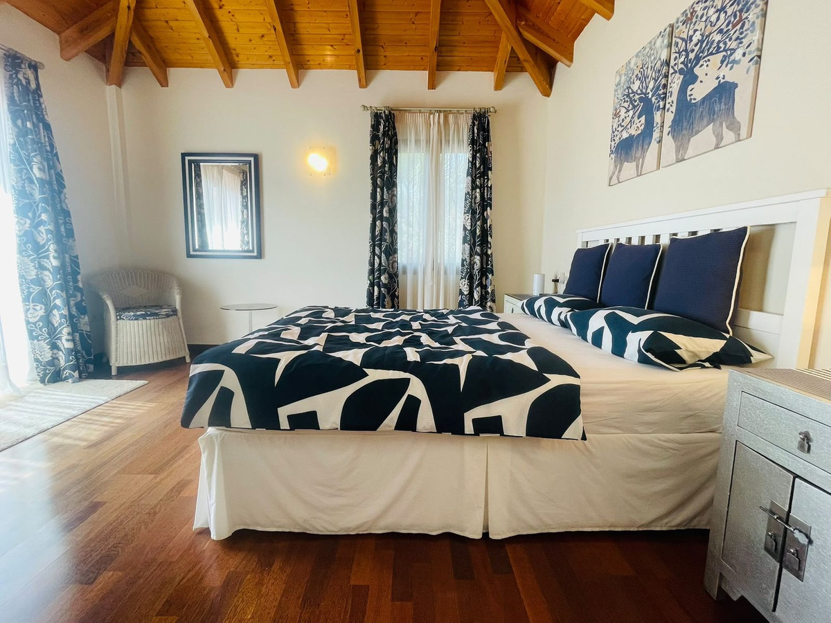 3 Bed Townhouse for sale in Valtocado Costa Del Sol, Málaga, Spain