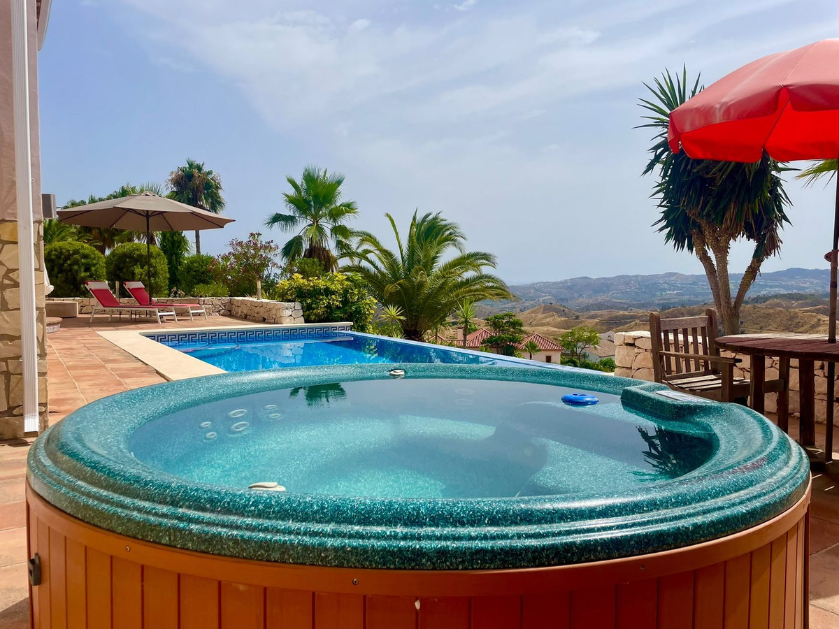 3 Bed Townhouse for sale in Valtocado Costa Del Sol, Málaga, Spain