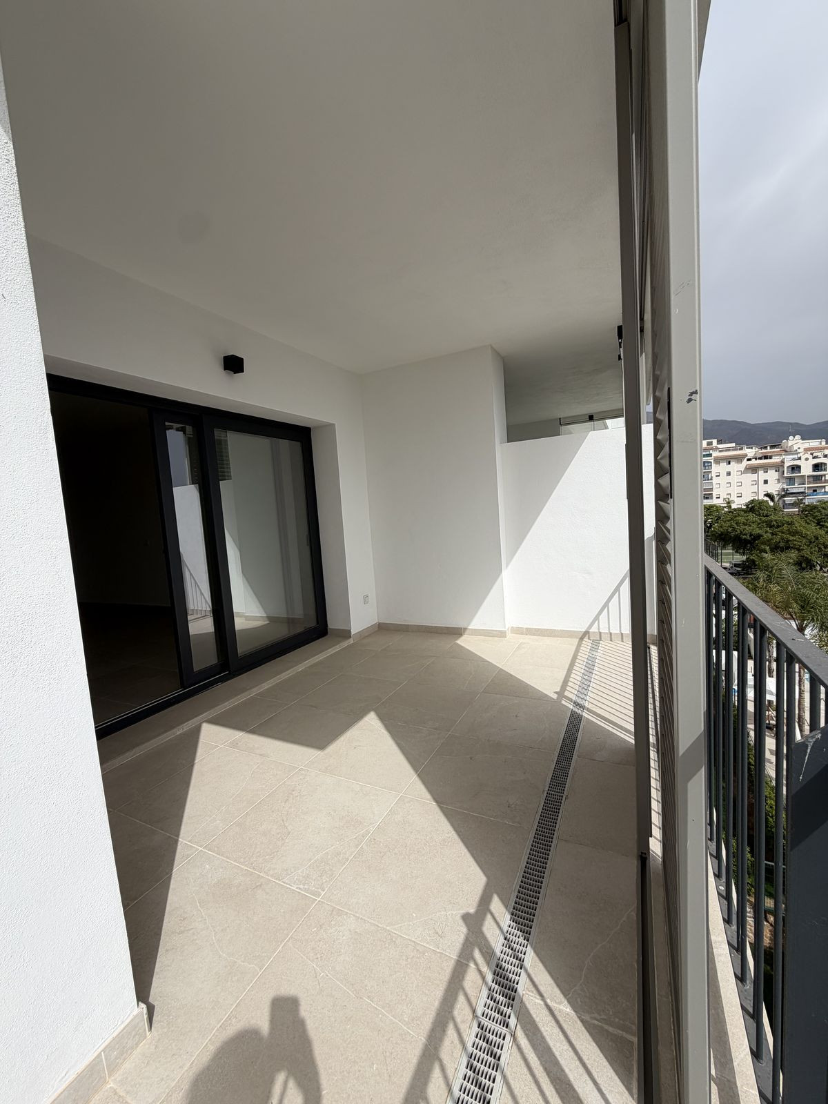2 Bed Apartment for sale in Estepona Costa Del Sol, Málaga, Spain