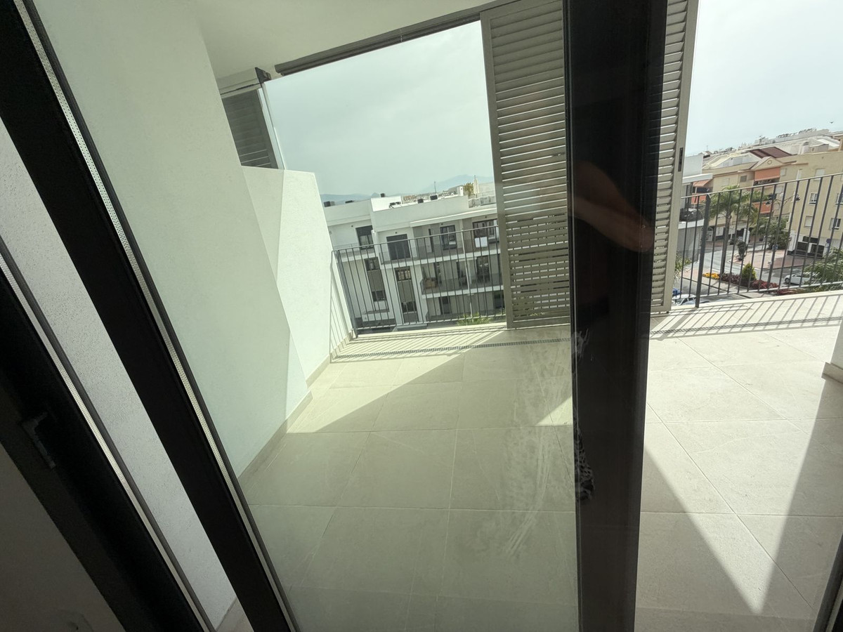 2 Bed Apartment for sale in Estepona Costa Del Sol, Málaga, Spain