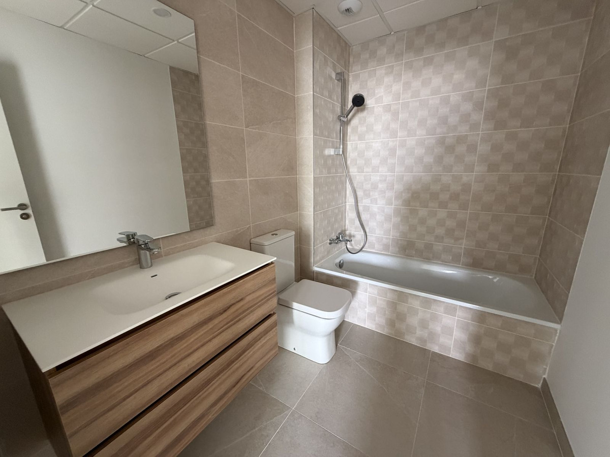 2 Bed Apartment for sale in Estepona Costa Del Sol, Málaga, Spain