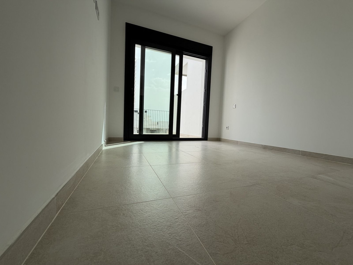 2 Bed Apartment for sale in Estepona Costa Del Sol, Málaga, Spain