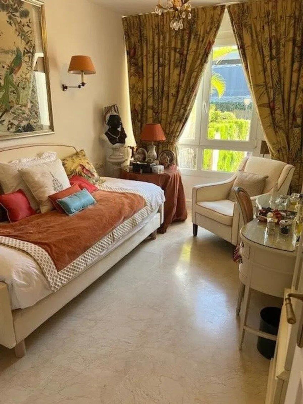 2 Bed Apartment for sale in The Golden Mile Costa Del Sol, Málaga, Spain