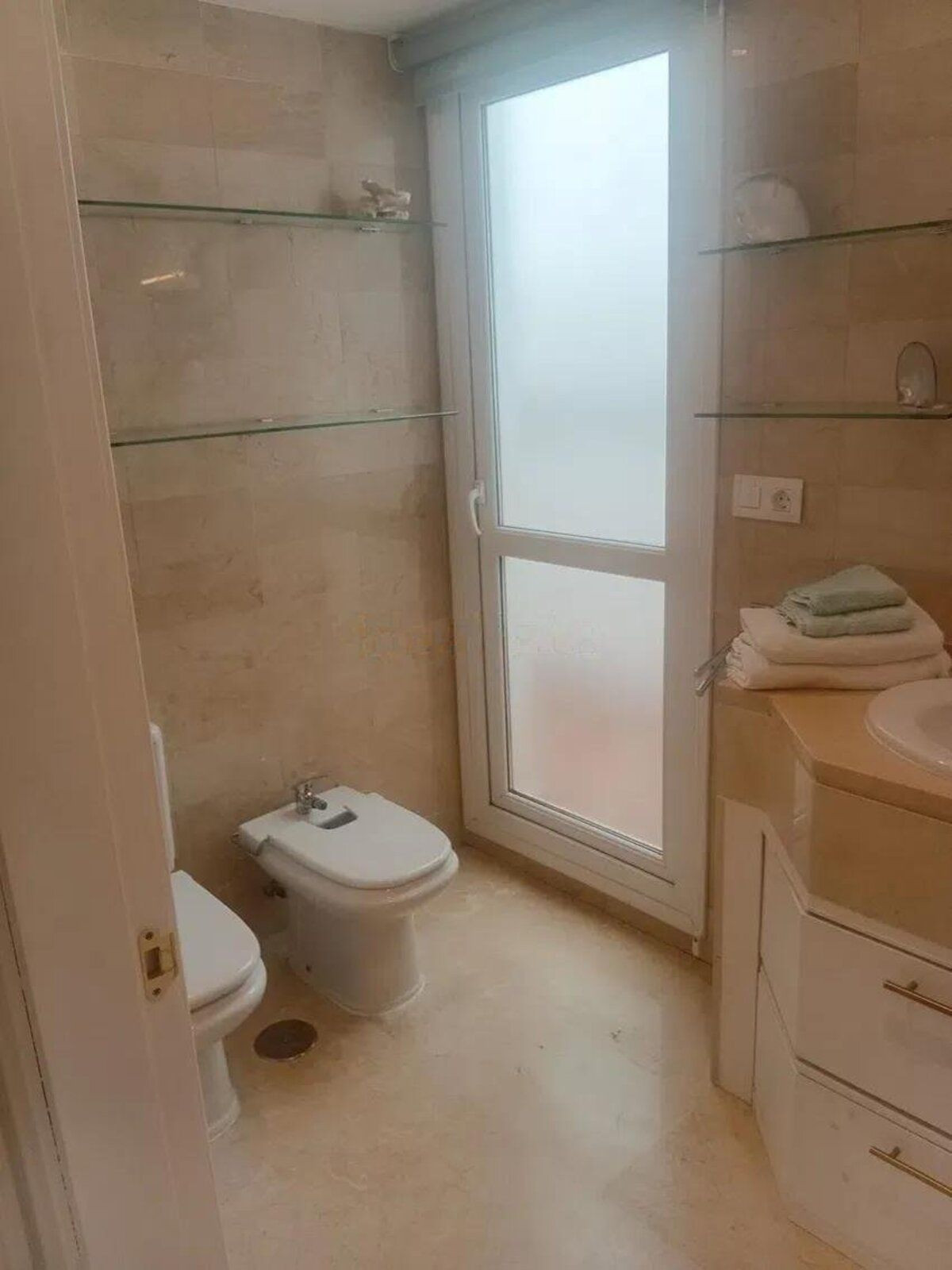2 Bed Apartment for sale in The Golden Mile Costa Del Sol, Málaga, Spain
