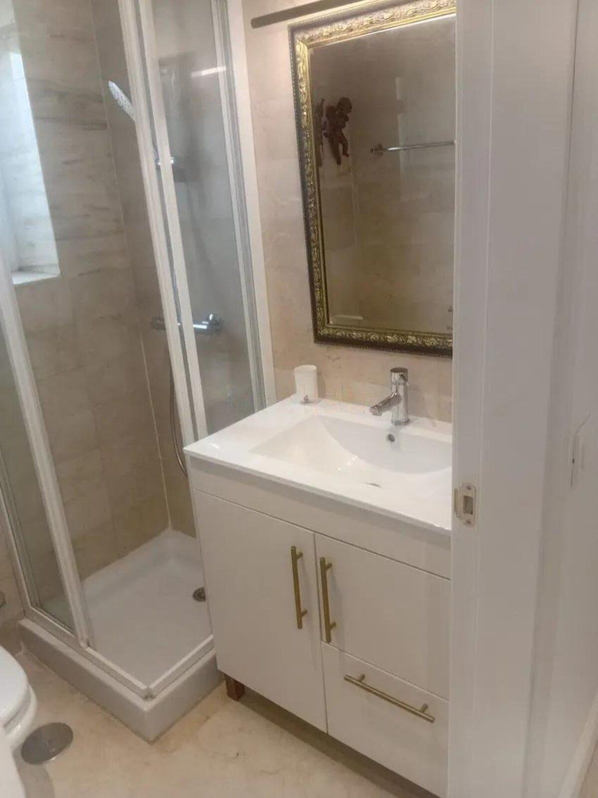 2 Bed Apartment for sale in The Golden Mile Costa Del Sol, Málaga, Spain