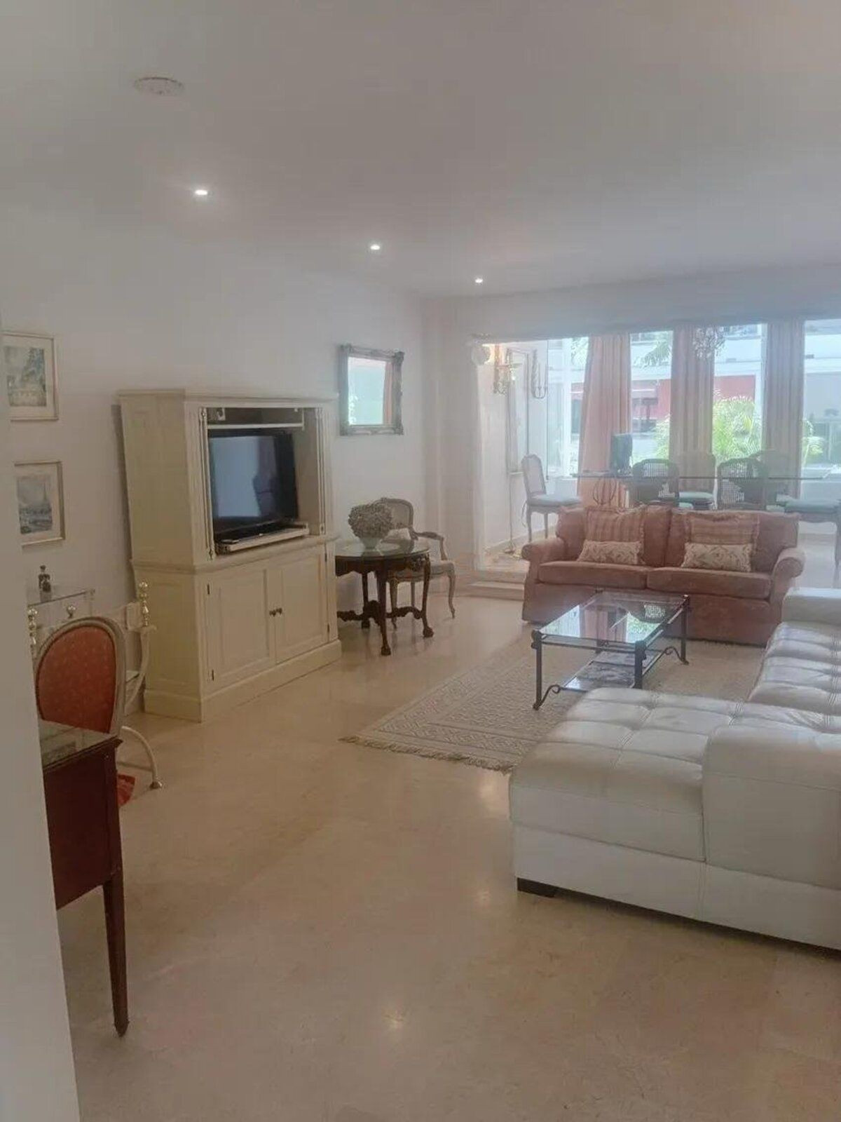2 Bed Apartment for sale in The Golden Mile Costa Del Sol, Málaga, Spain
