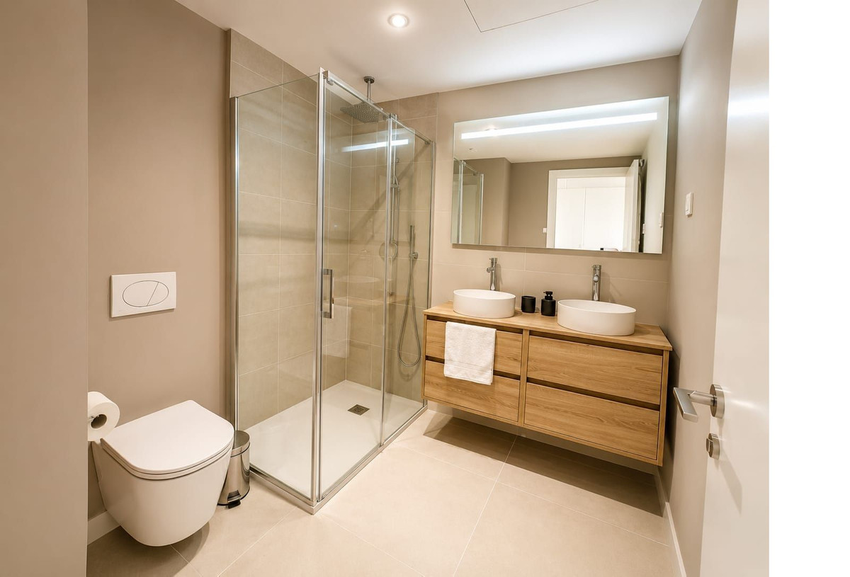 2 Bed Apartment for sale in Higueron Costa Del Sol, Málaga, Spain