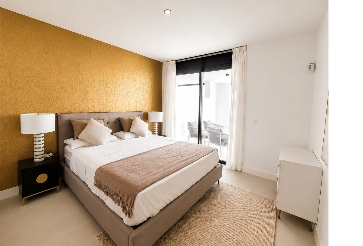 2 Bed Apartment for sale in Higueron Costa Del Sol, Málaga, Spain