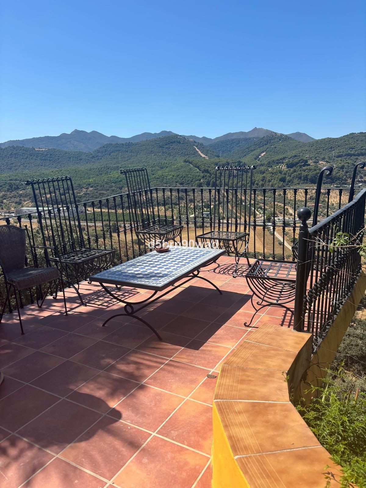 Commercial unit for sale in Monda Costa Del Sol, Málaga, Spain