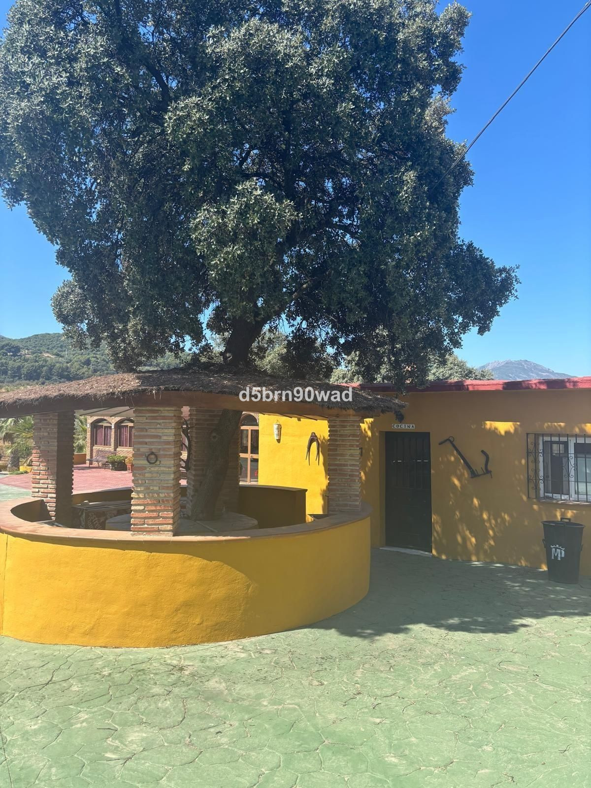 Commercial unit for sale in Monda Costa Del Sol, Málaga, Spain