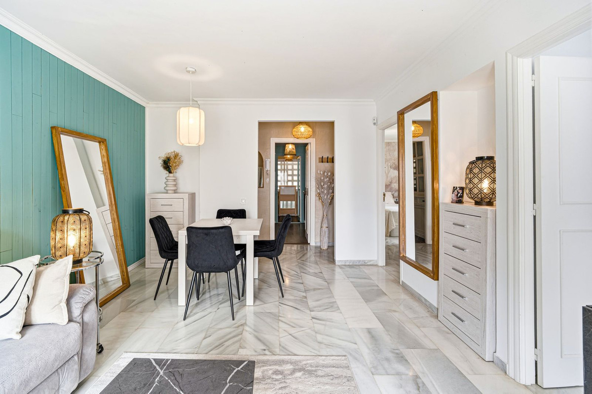 Se vende Apartamento Planta Baja de 2 dormitorios en Costa Del Sol, Málaga, España