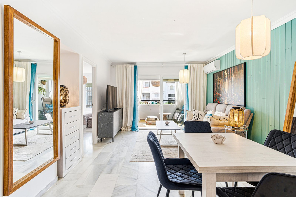 Se vende Apartamento Planta Baja de 2 dormitorios en Costa Del Sol, Málaga, España