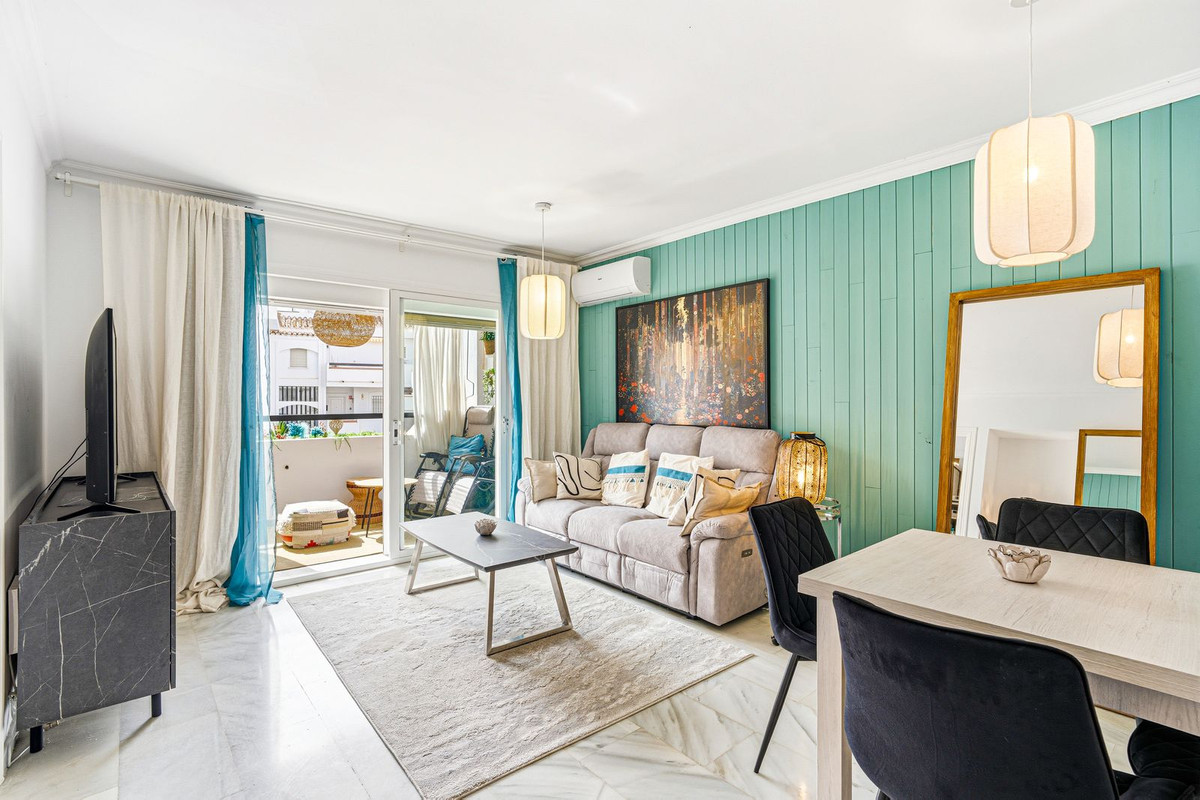 Se vende Apartamento Planta Baja de 2 dormitorios en Costa Del Sol, Málaga, España