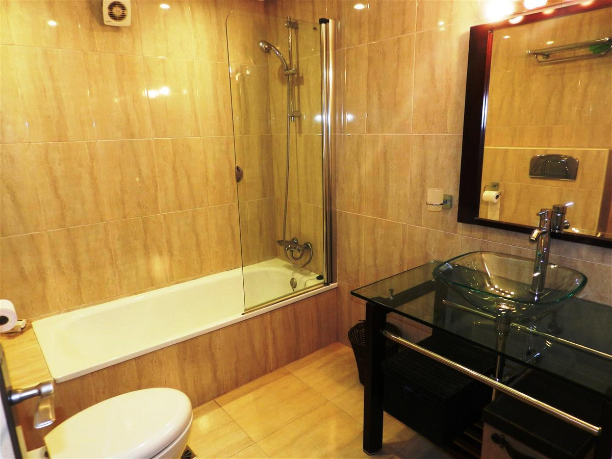 Se vende Ático de 3 dormitorios en Costa Del Sol, Málaga, España