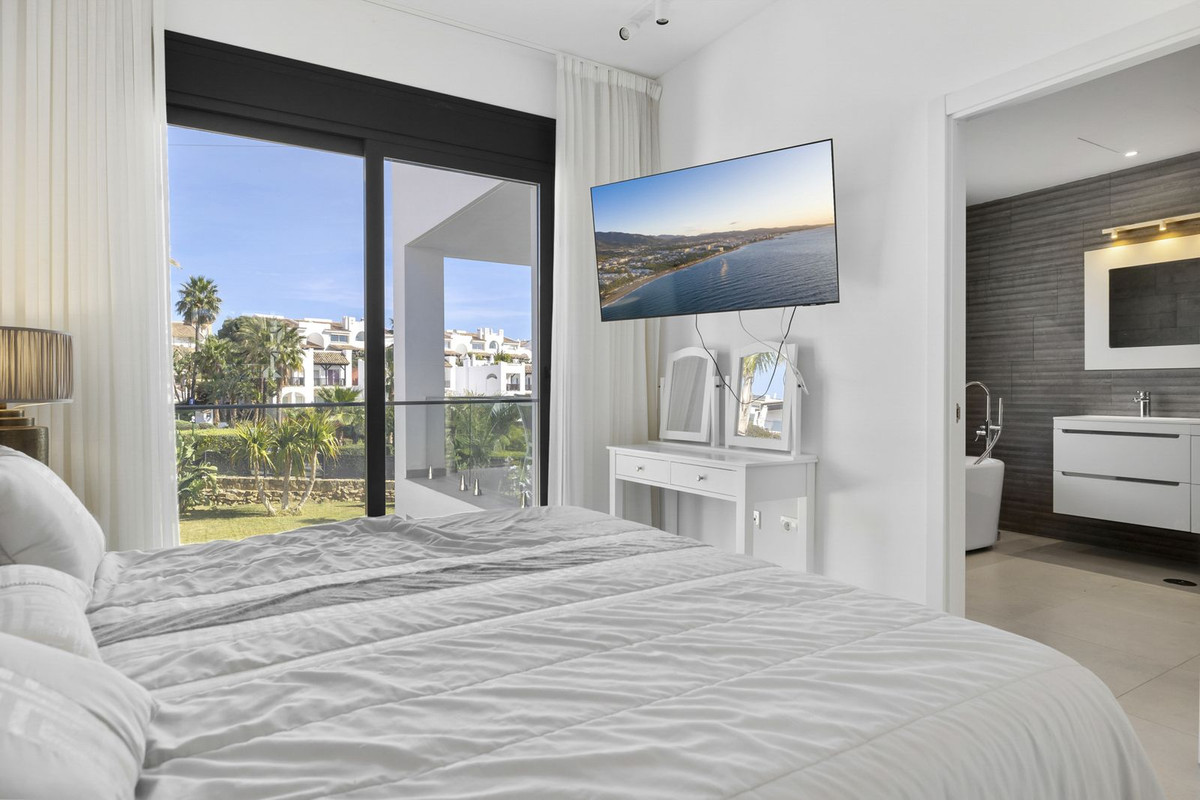 Se vende Villa - Chalet de 6 dormitorios en Costa Del Sol, Málaga, España