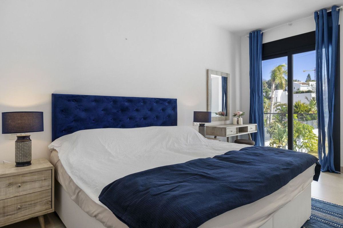 Se vende Villa - Chalet de 6 dormitorios en Costa Del Sol, Málaga, España