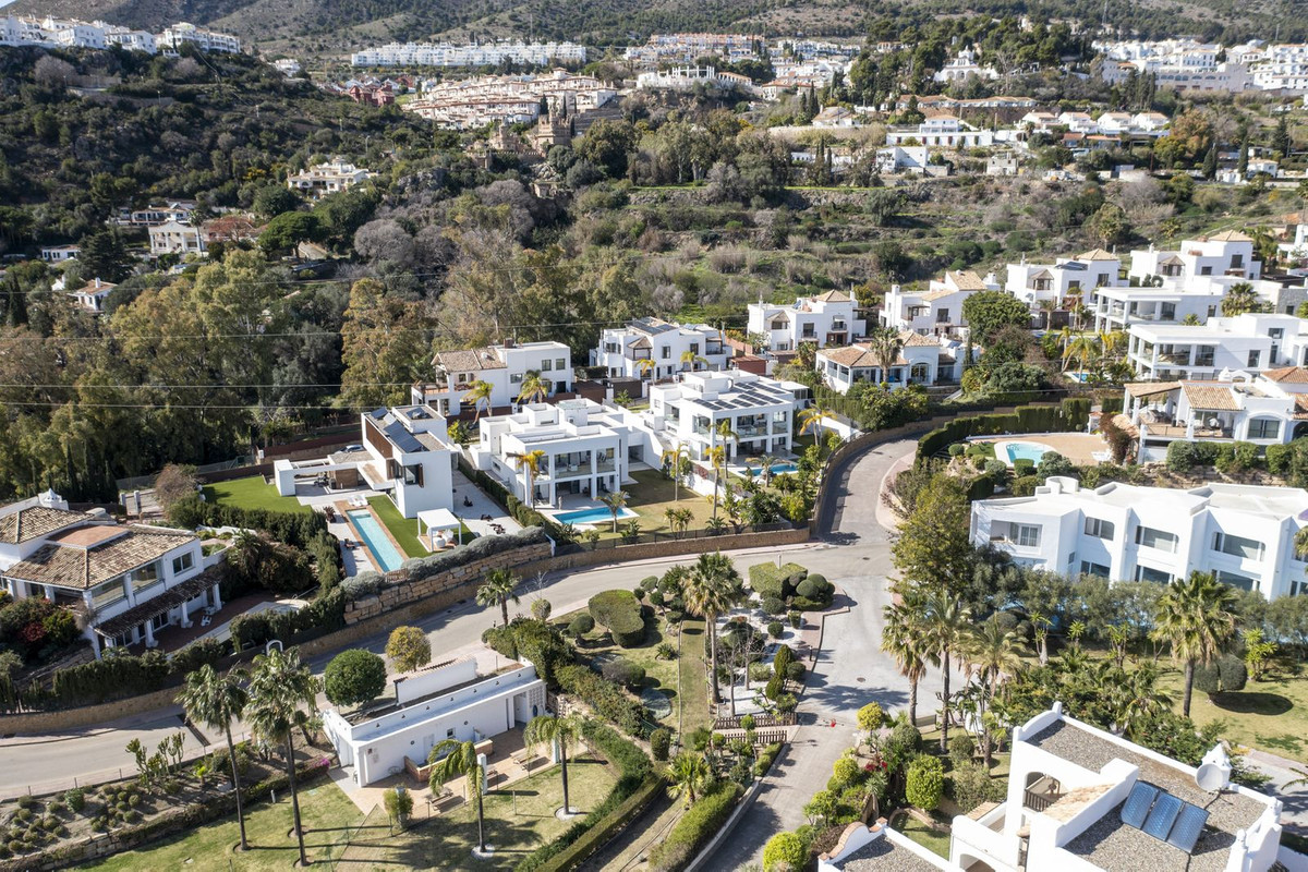 Se vende Villa - Chalet de 6 dormitorios en Costa Del Sol, Málaga, España