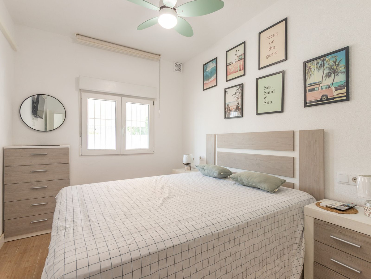 1 Bed Apartment for sale in Lago Jardin Costa Blanca, Alicante, Spain