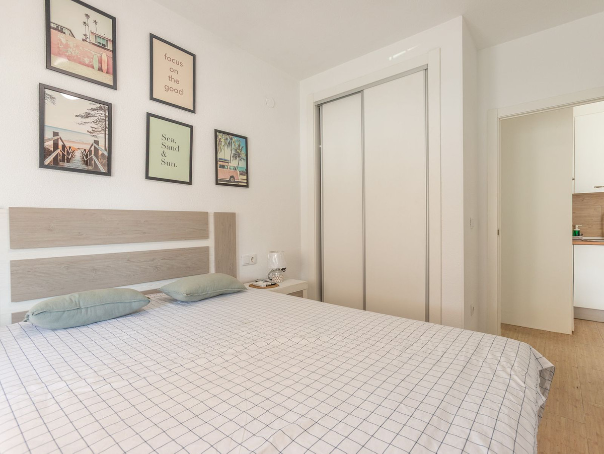 1 Bed Apartment for sale in Lago Jardin Costa Blanca, Alicante, Spain