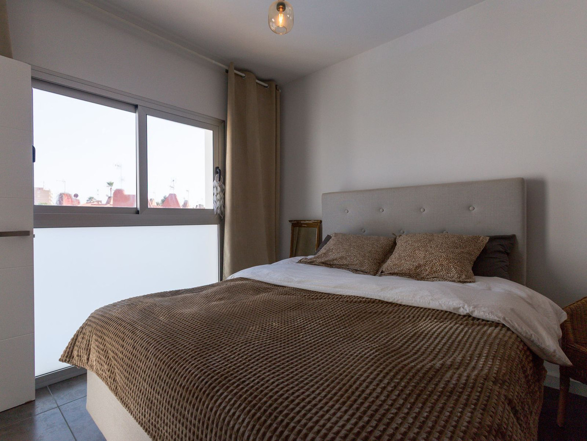 5 Bed Townhouse for sale in Torrevieja Costa Blanca, Alicante, Spain