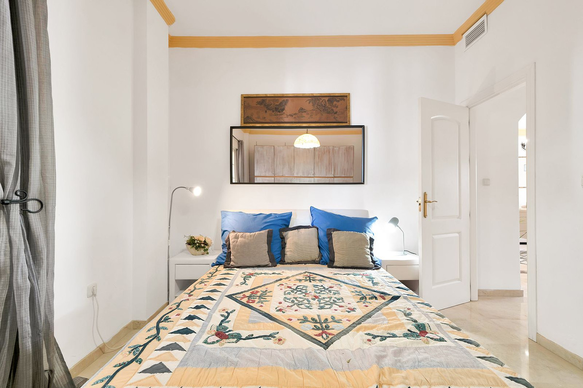 3 Bed Apartment for sale in Nueva Andalucía Costa Del Sol, Málaga, Spain