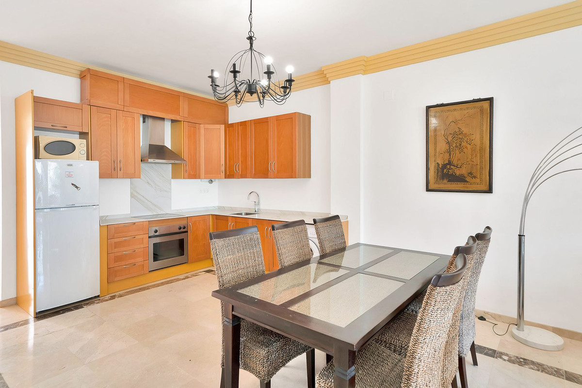 3 Bed Apartment for sale in Nueva Andalucía Costa Del Sol, Málaga, Spain