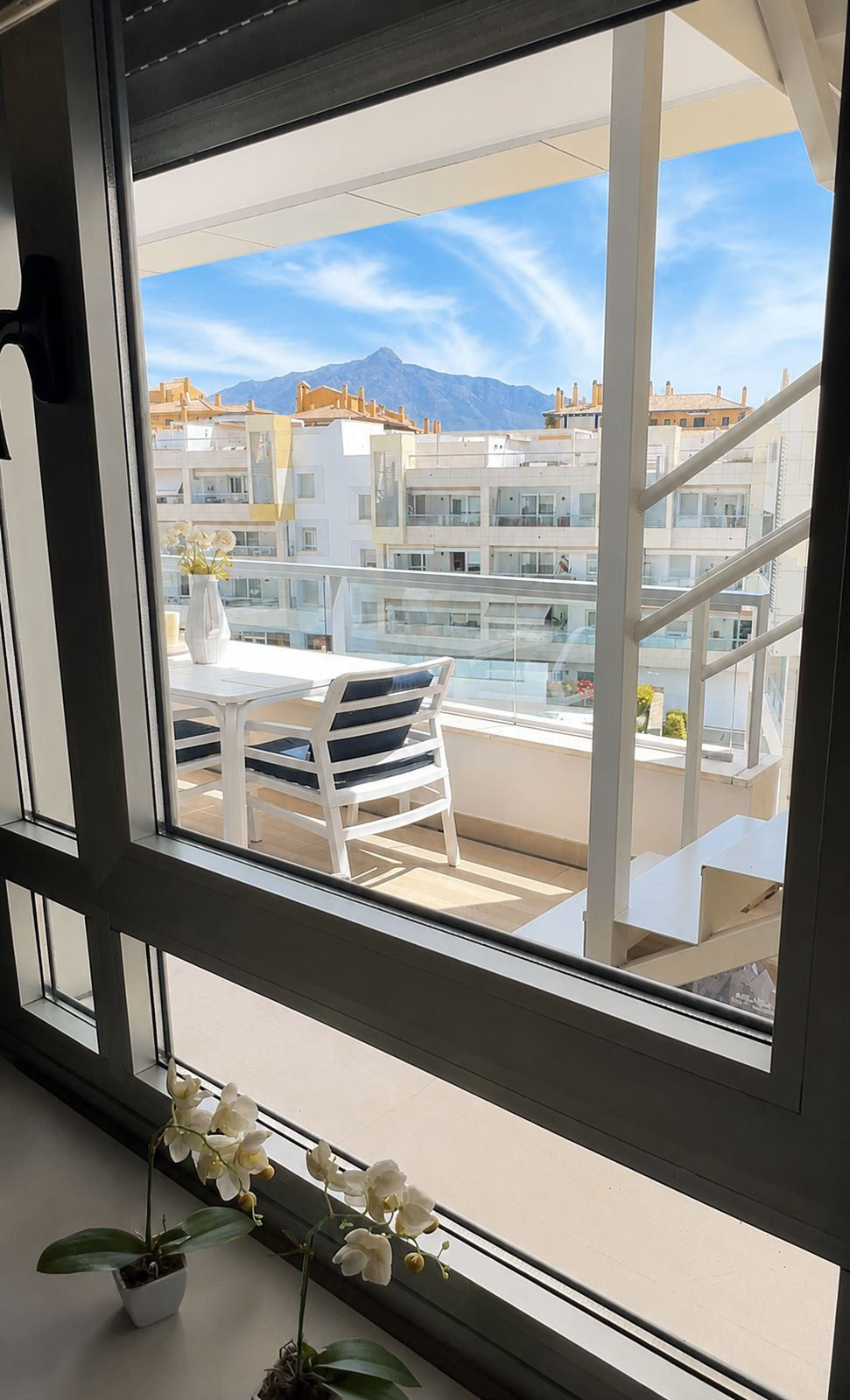 3 Bed Apartment for sale in San Pedro De Alcántara Costa Del Sol, Málaga, Spain