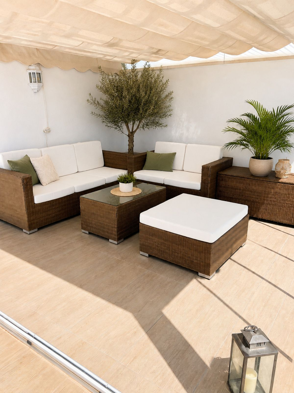 3 Bed Apartment for sale in San Pedro De Alcántara Costa Del Sol, Málaga, Spain