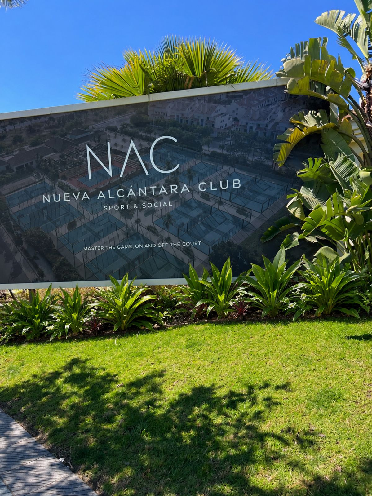 3 Bed Apartment for sale in San Pedro De Alcántara Costa Del Sol, Málaga, Spain
