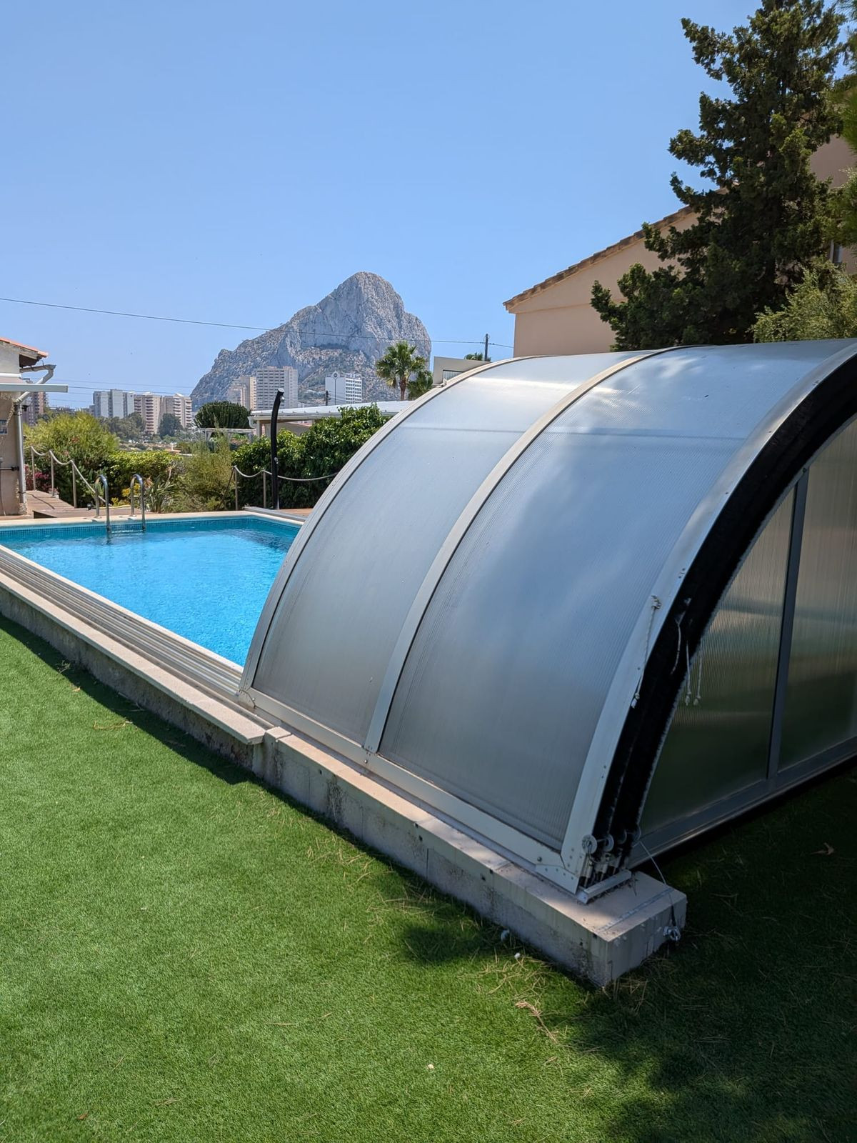 2 Bed Townhouse for sale in Calpe Costa Blanca, Alicante, Spain