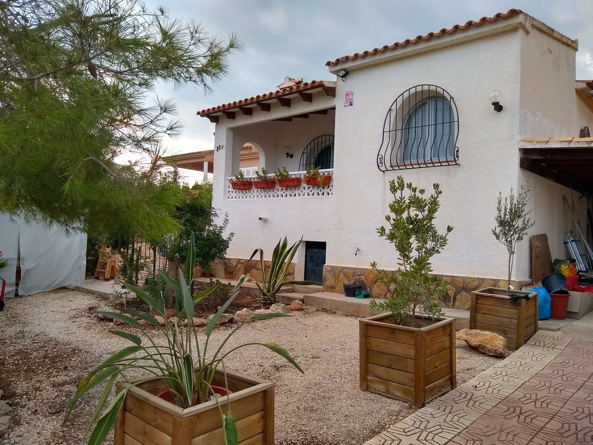 2 Bed Townhouse for sale in Calpe Costa Blanca, Alicante, Spain