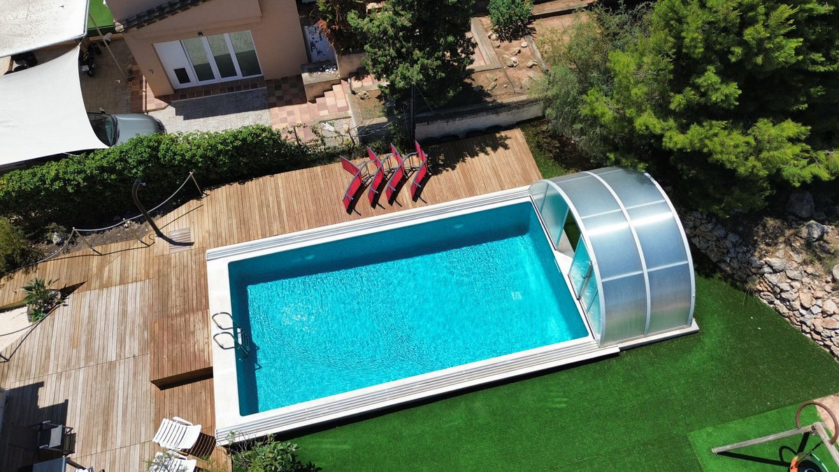 2 Bed Townhouse for sale in Calpe Costa Blanca, Alicante, Spain
