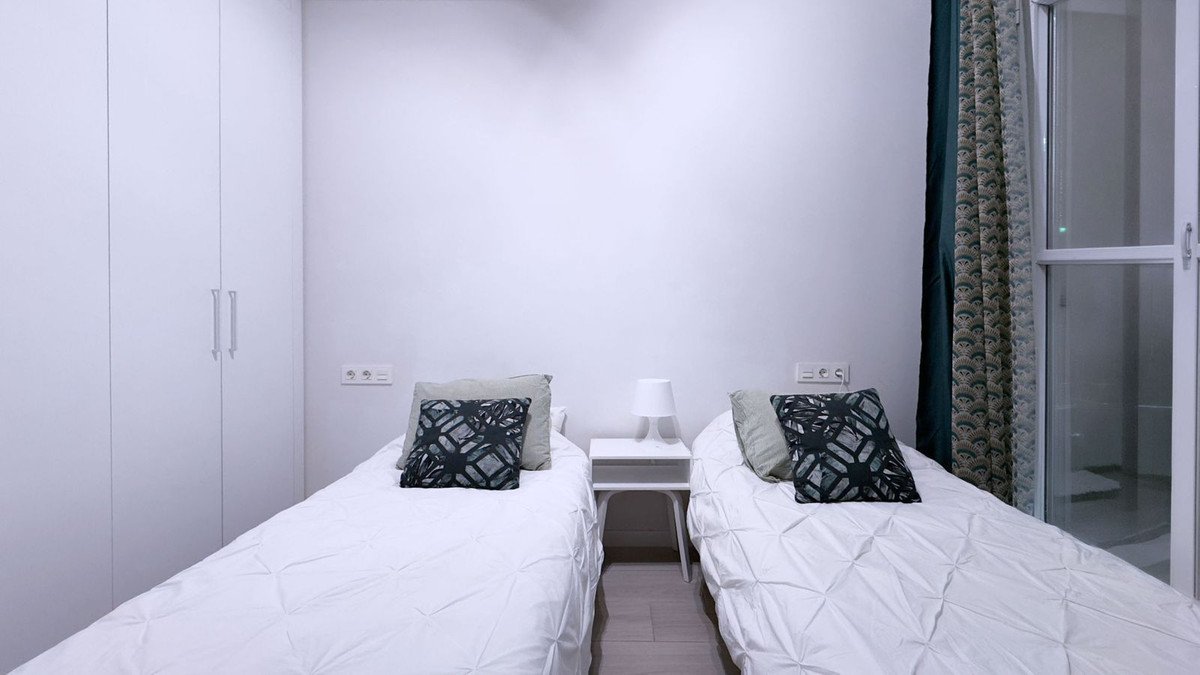 Se vende Apartamento Planta Baja de 2 dormitorios en Costa Del Sol, Málaga, España