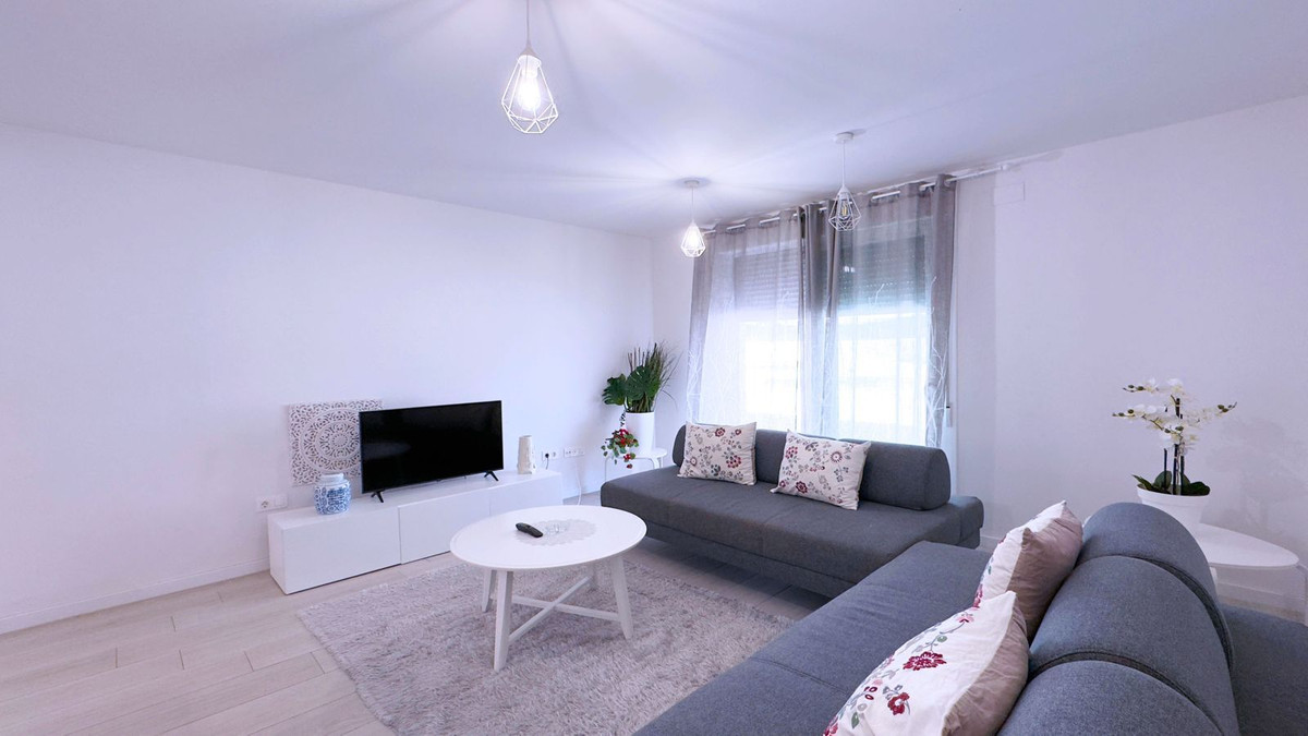 Se vende Apartamento Planta Baja de 2 dormitorios en Costa Del Sol, Málaga, España