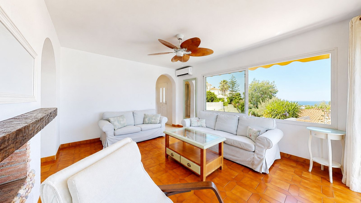 4 Bed Townhouse for sale in Benalmadena Costa Del Sol, Málaga, Spain