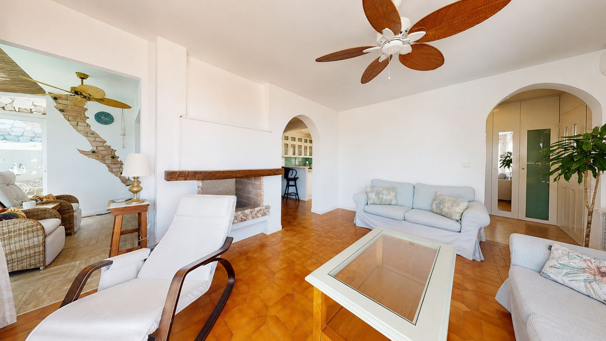 4 Bed Townhouse for sale in Benalmadena Costa Del Sol, Málaga, Spain