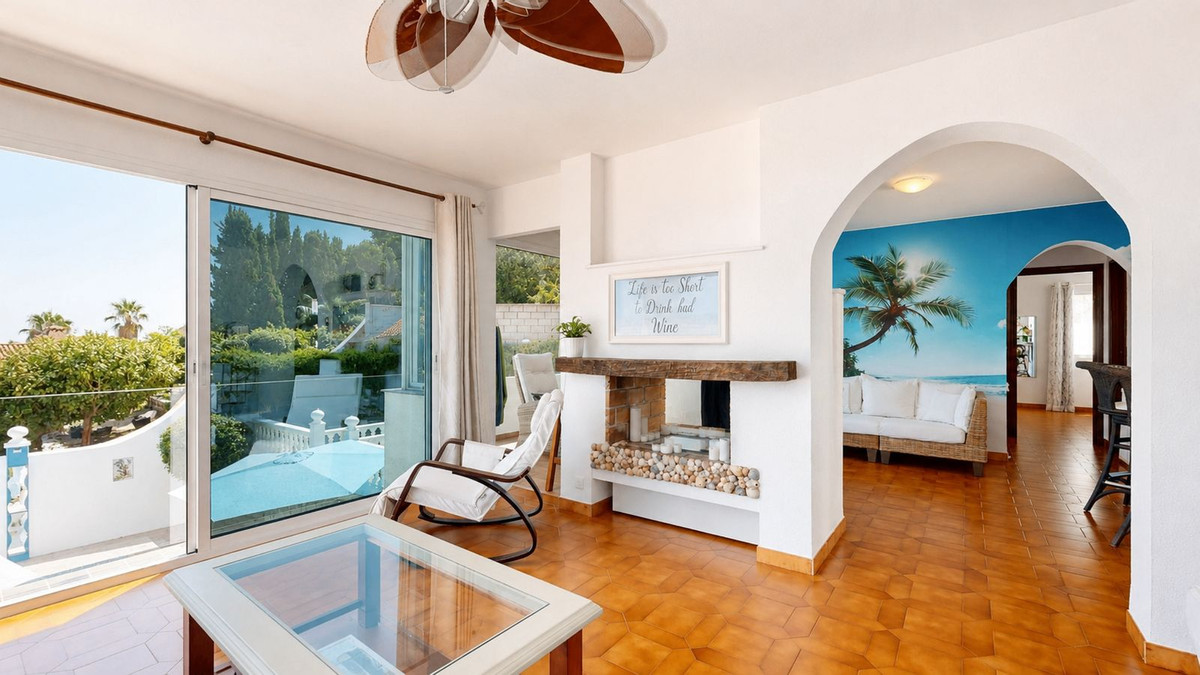 4 Bed Townhouse for sale in Benalmadena Costa Del Sol, Málaga, Spain