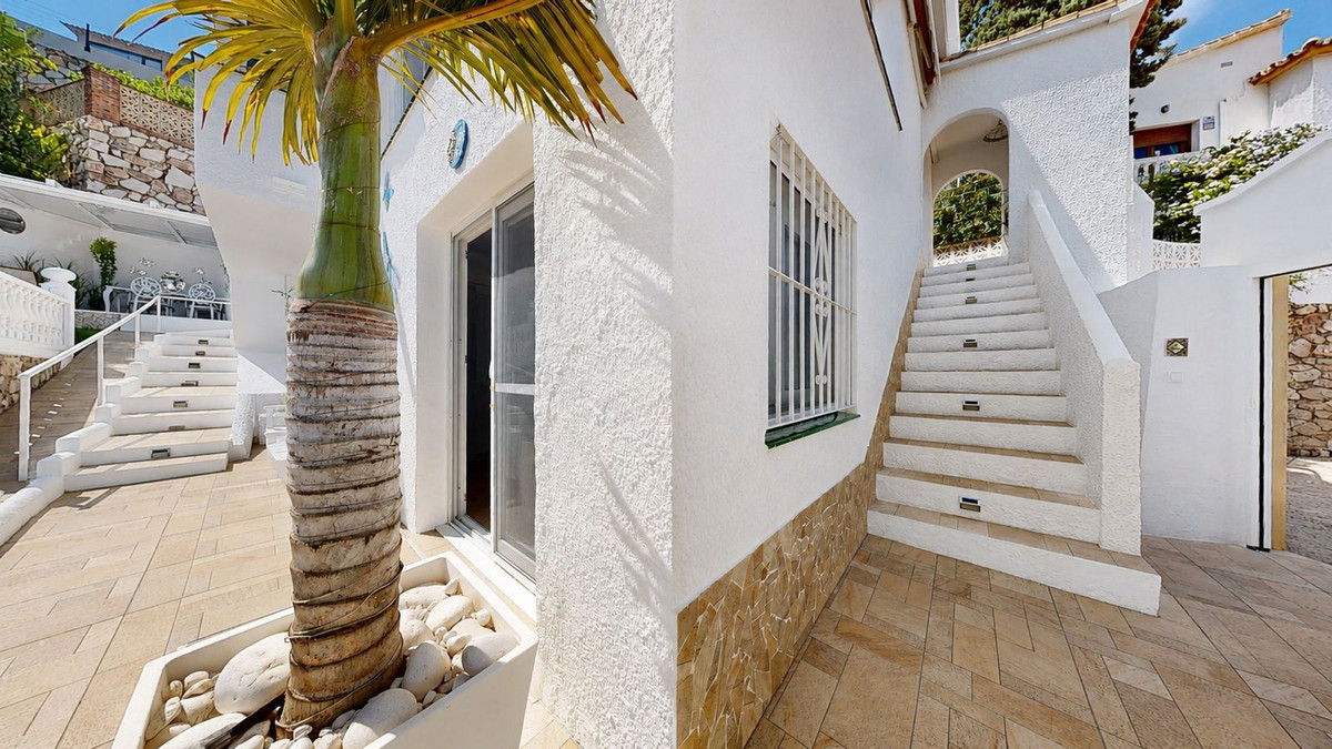 4 Bed Townhouse for sale in Benalmadena Costa Del Sol, Málaga, Spain