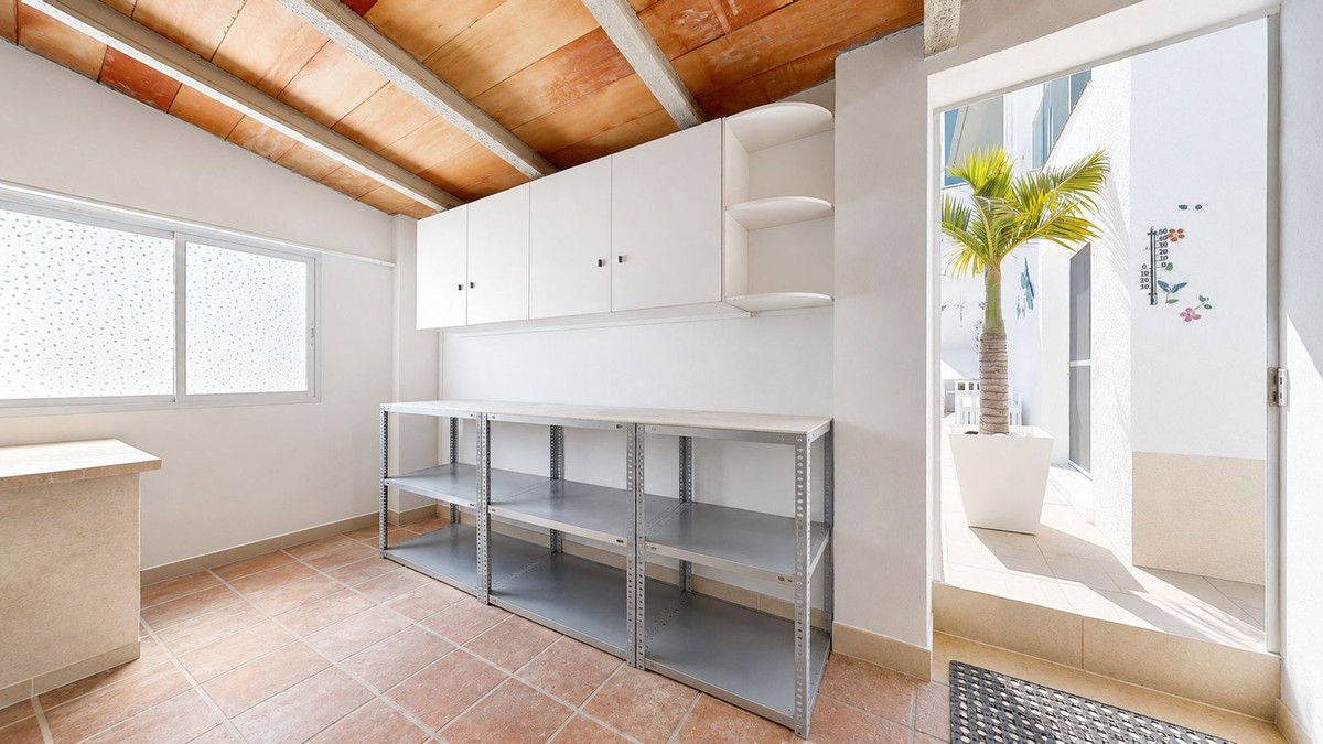 4 Bed Townhouse for sale in Benalmadena Costa Del Sol, Málaga, Spain