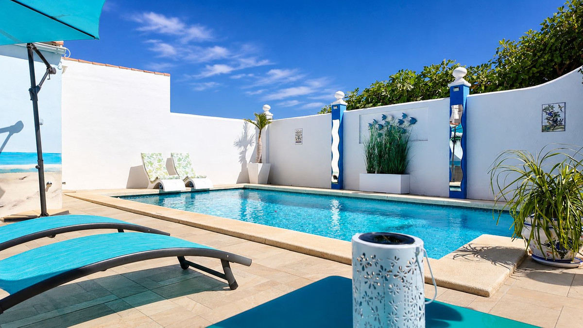 4 Bed Townhouse for sale in Benalmadena Costa Del Sol, Málaga, Spain
