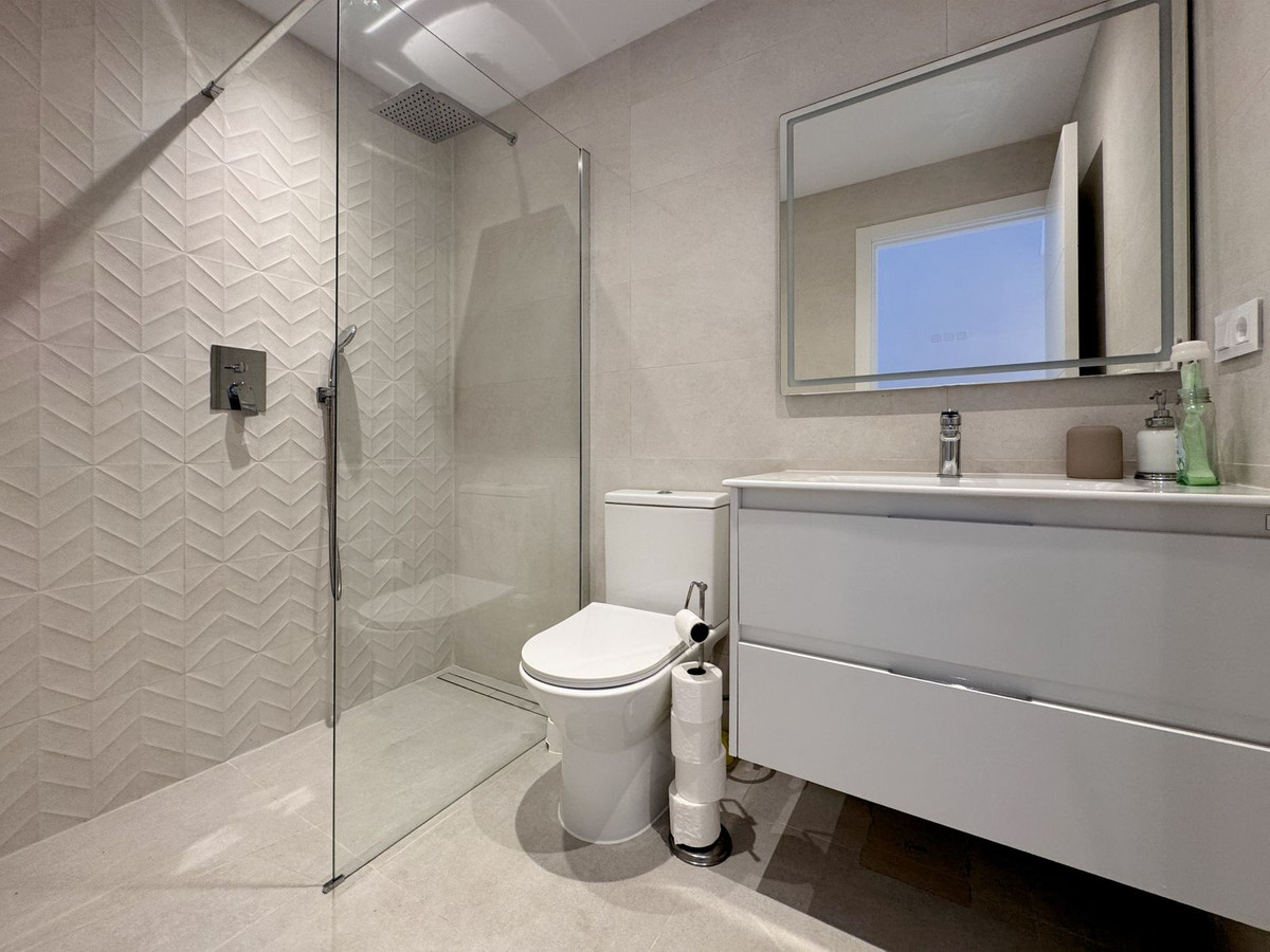 2 Bed Apartment for sale in Riviera Del Sol Costa Del Sol, Málaga, Spain