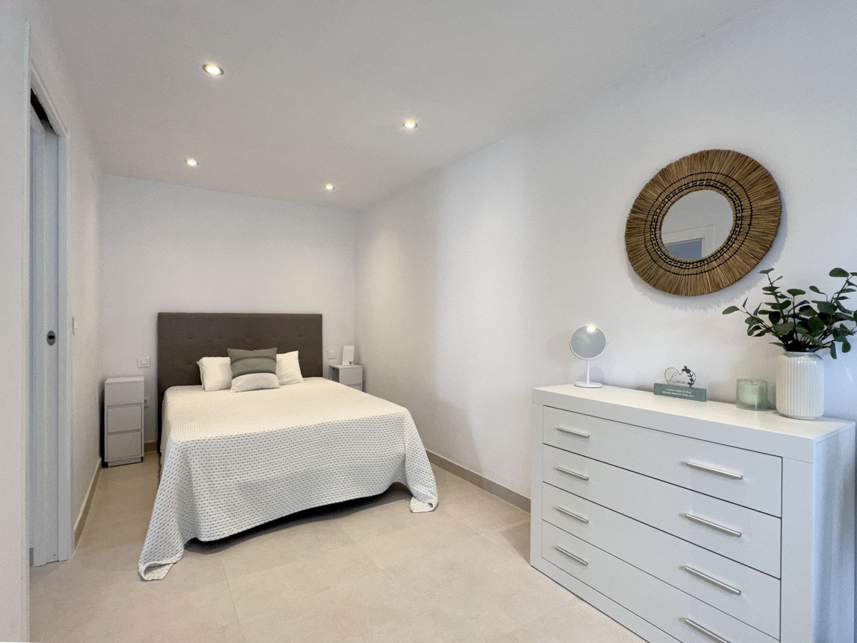 2 Bed Apartment for sale in Riviera Del Sol Costa Del Sol, Málaga, Spain