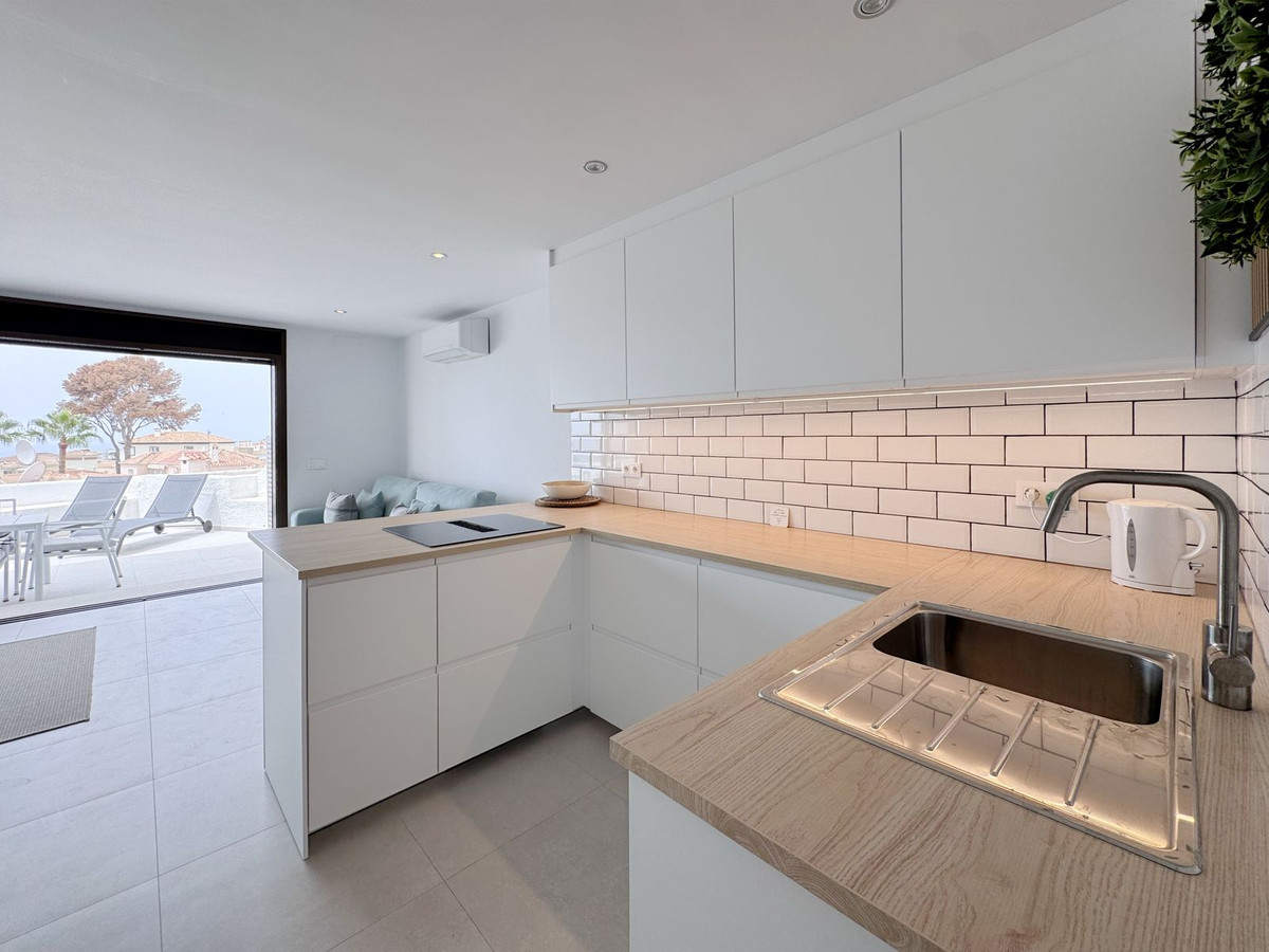 2 Bed Apartment for sale in Riviera Del Sol Costa Del Sol, Málaga, Spain