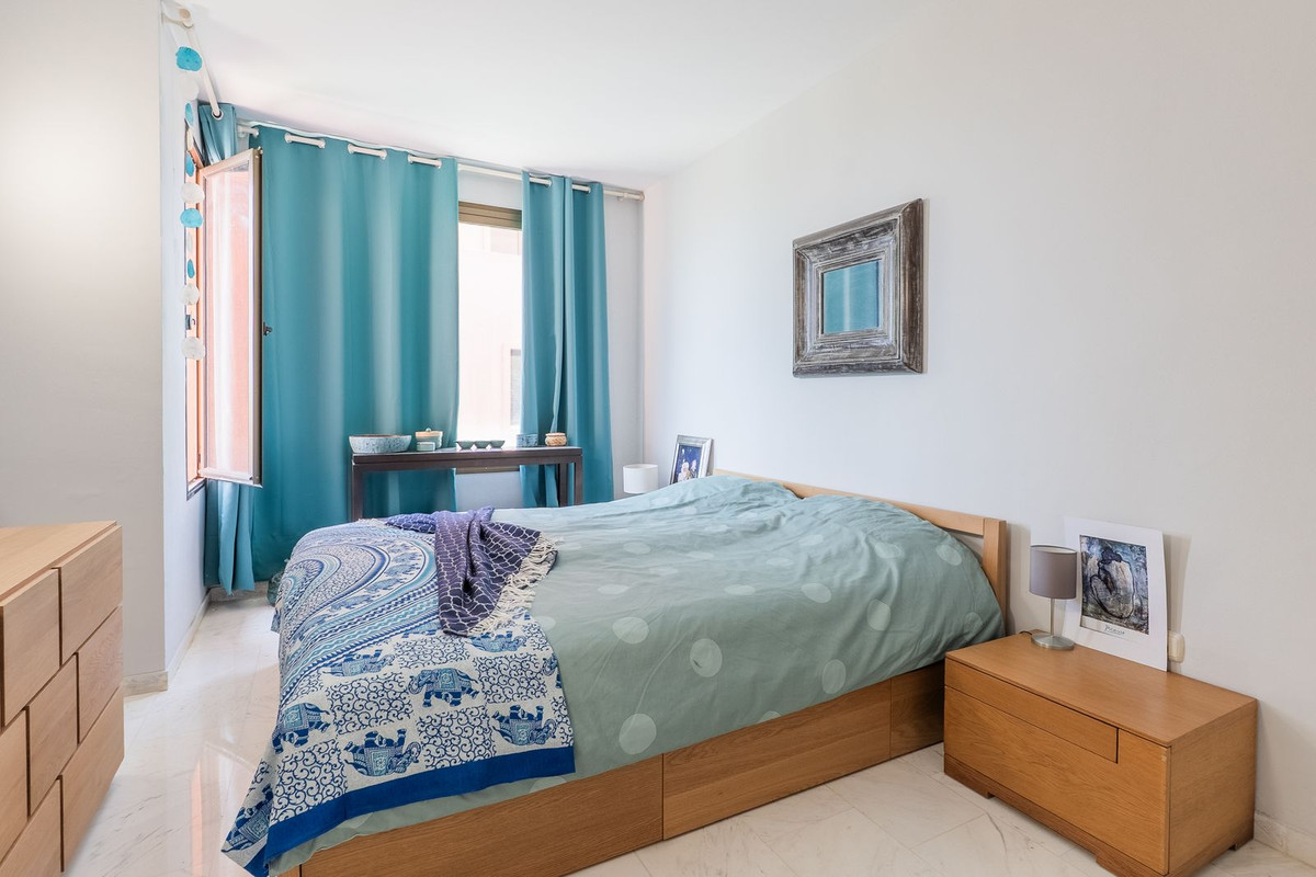 2 Bed Apartment for sale in La Mairena Costa Del Sol, Málaga, Spain