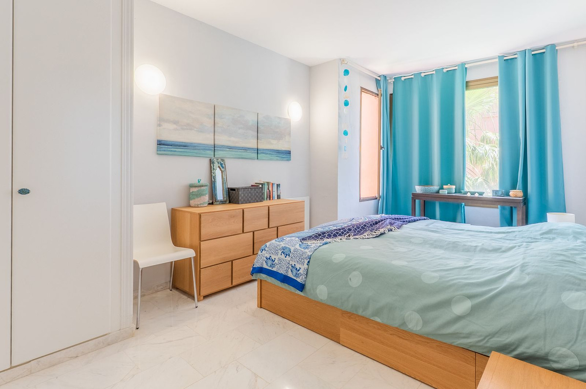 2 Bed Apartment for sale in La Mairena Costa Del Sol, Málaga, Spain