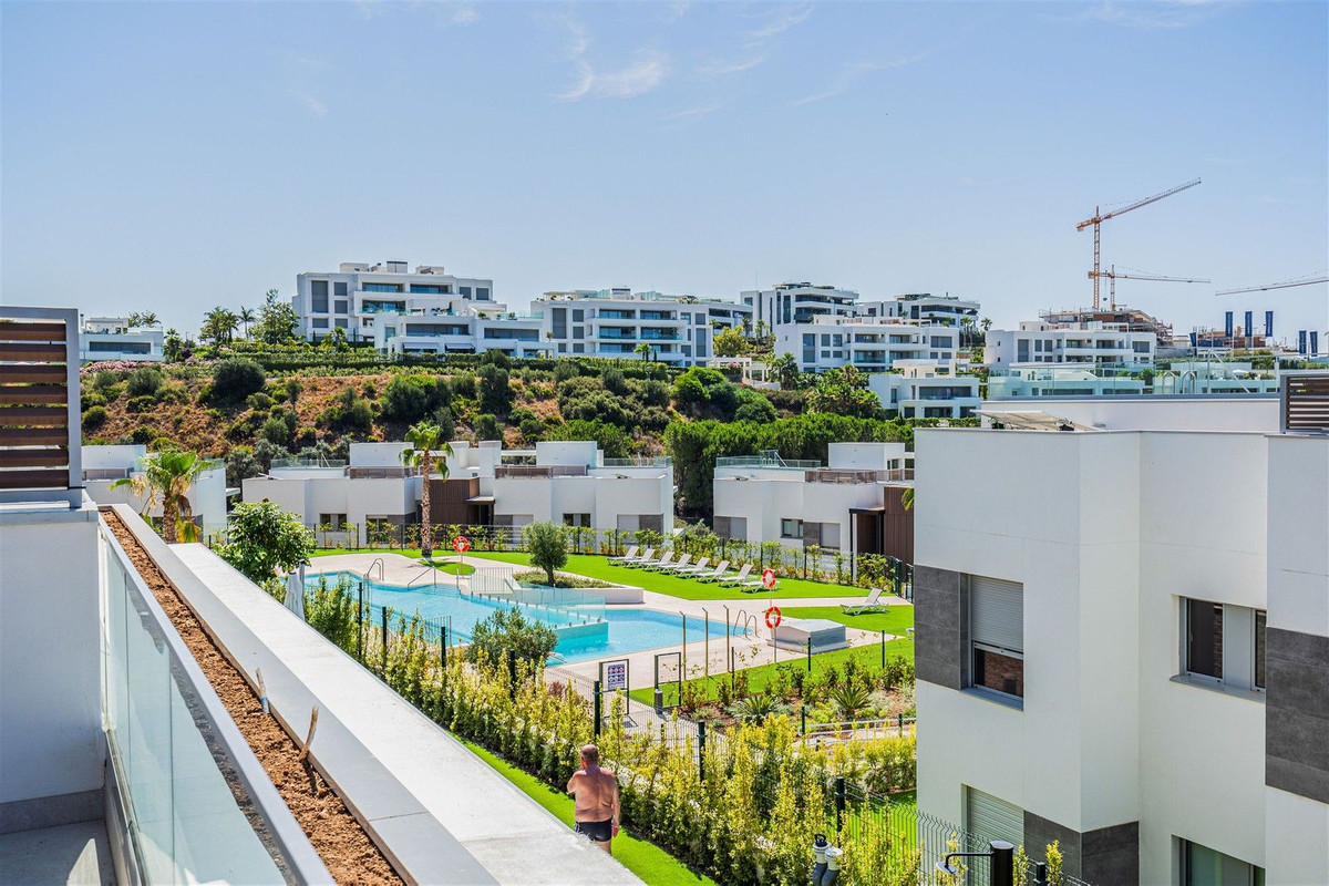 3 Bed Apartment for sale in Santa Clara Costa Del Sol, Málaga, Spain