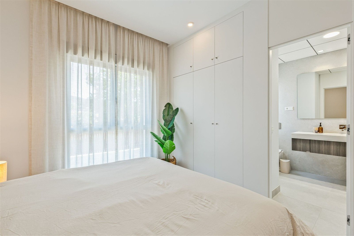 3 Bed Apartment for sale in Santa Clara Costa Del Sol, Málaga, Spain