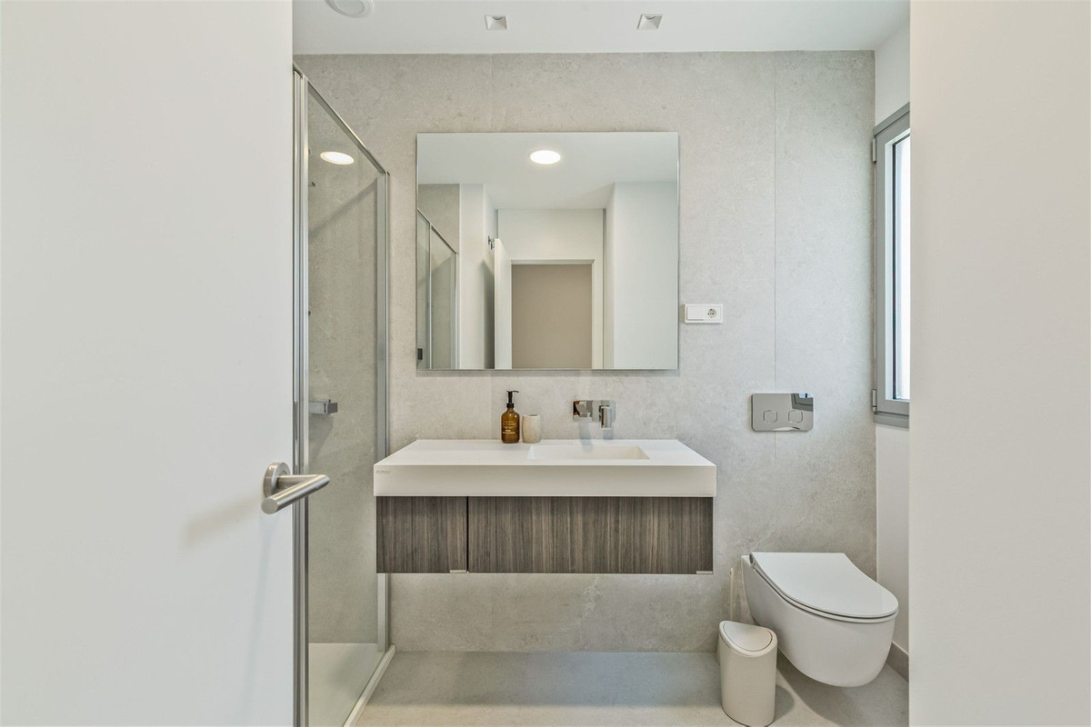 3 Bed Apartment for sale in Santa Clara Costa Del Sol, Málaga, Spain