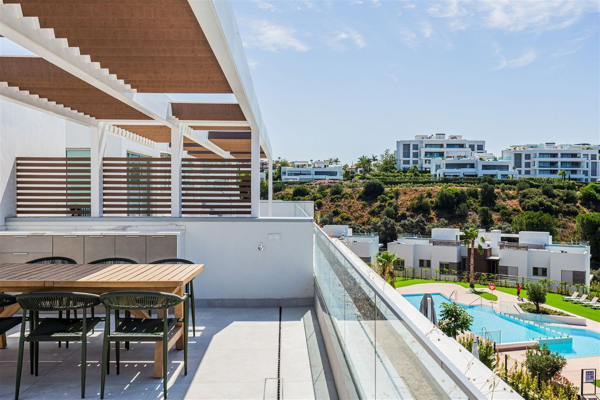 3 Bed Apartment for sale in Santa Clara Costa Del Sol, Málaga, Spain
